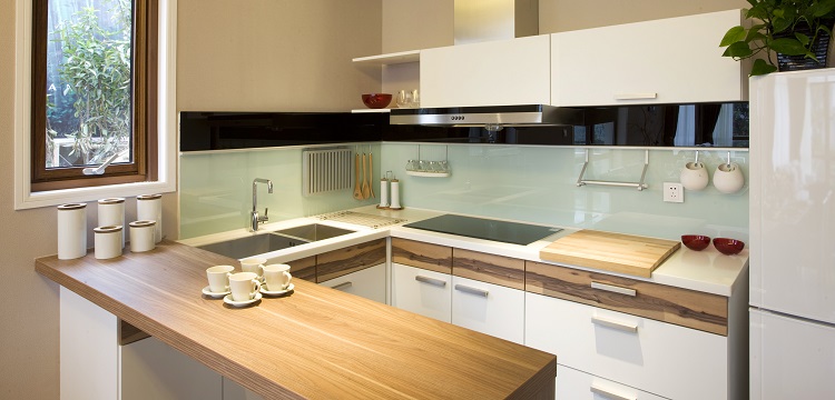 化妝品功效評(píng)價(jià)：如何選擇合適的化妝品功效測試方法 